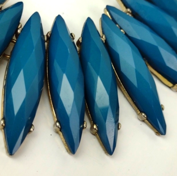 Tribal Turquoise Tone Multifaceted Spear Fringe & 2-Tone Glass Bead Necklace - Picture 12 of 15